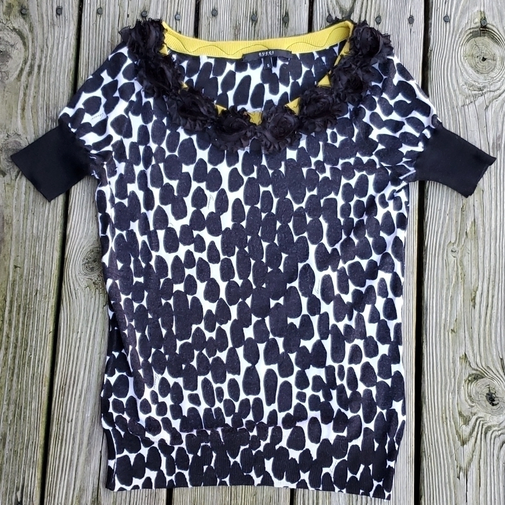 Gucci Sweater Small Refashioned by professional seamstress Small